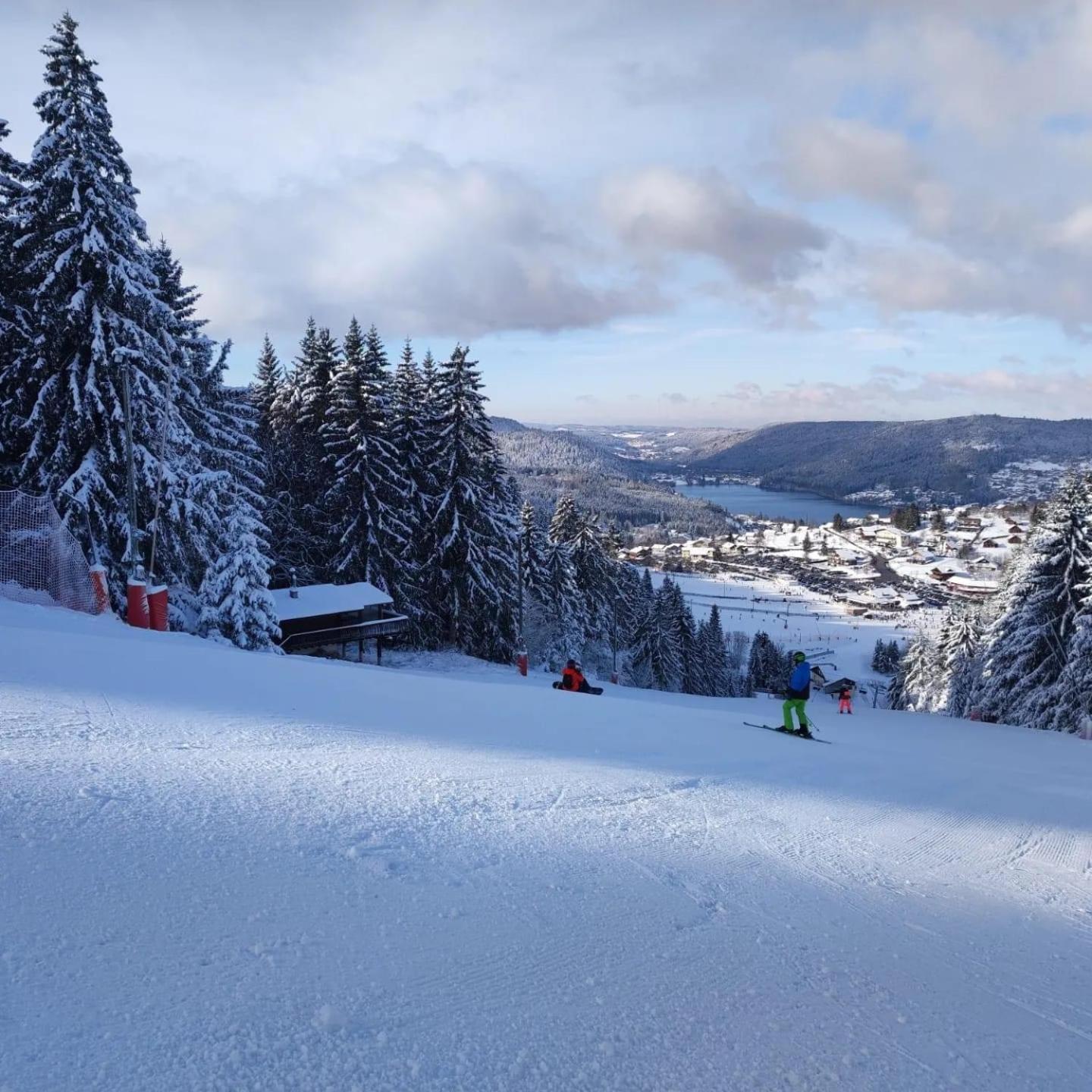 Le Petit Bonhomme De Neige Lejlighed Gérardmer Eksteriør billede